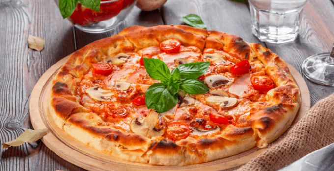 Pizza in Italian Food