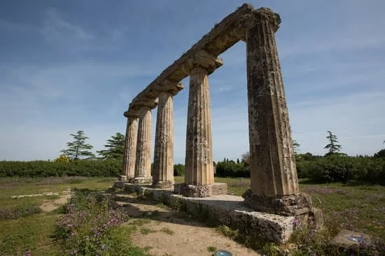 Traveling in Italy – Explore the Countryside With a Luxury Hotel