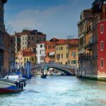 The Best Traveler Book for Italy: Discover the Hidden Gems of Italy with Expert Tips!