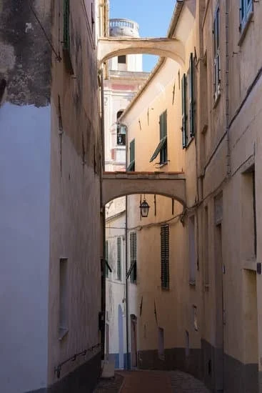 Explore Italy's Best with Affordable Travel Package Deals