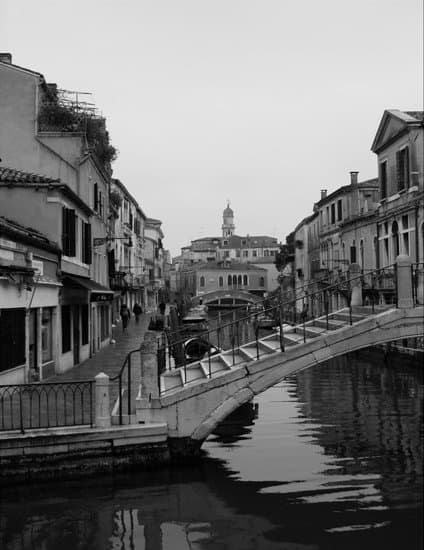 Sicily Italy travel: Explore the rich culture, stunning landscapes, and historical sites with our comprehensive travel information