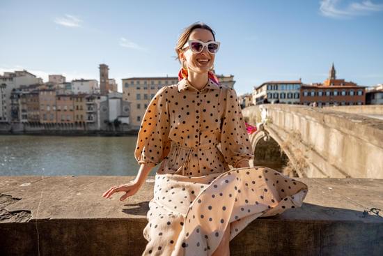 SOUTHERN ITALY TRAVEL GUIDE BOOKS: Essential resources for exploring the enchanting region's rich history and breathtaking landscapes
