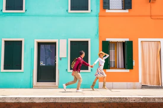 Experience the beauty of Italy in May with our exclusive travel packages