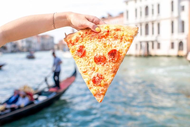 Delicious Italian dishes and vibrant travel adventures on the Italian Cook Travel Channel