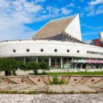 Globus Travel Italy Group of tourists enjoying a Globus Travel Italy tour